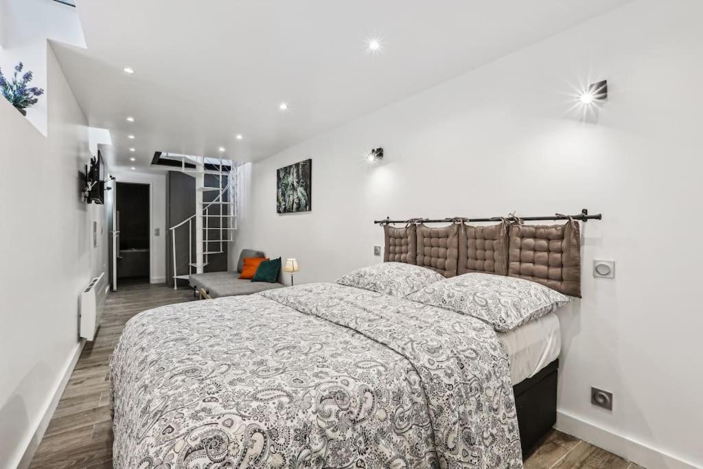 03 Tour Eiffel Appartement Pour 7 Personnes Paris Eksteriør bilde