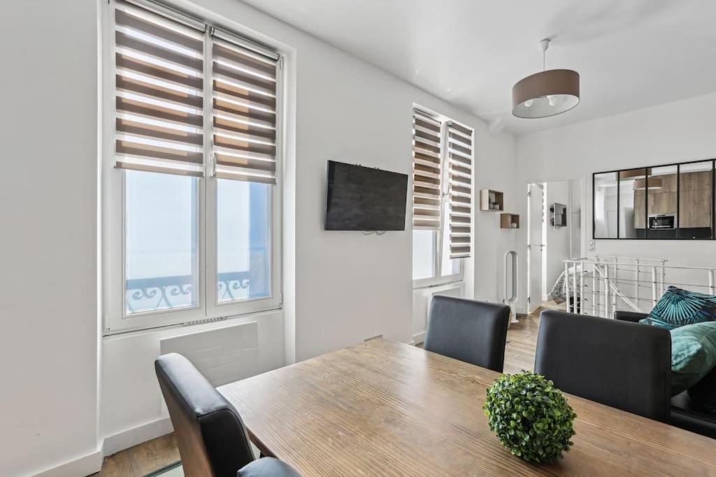 03 Tour Eiffel Appartement Pour 7 Personnes Paris Eksteriør bilde